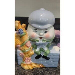 Vintage Humpty Dumpty Decotative Tea Pot 1970s